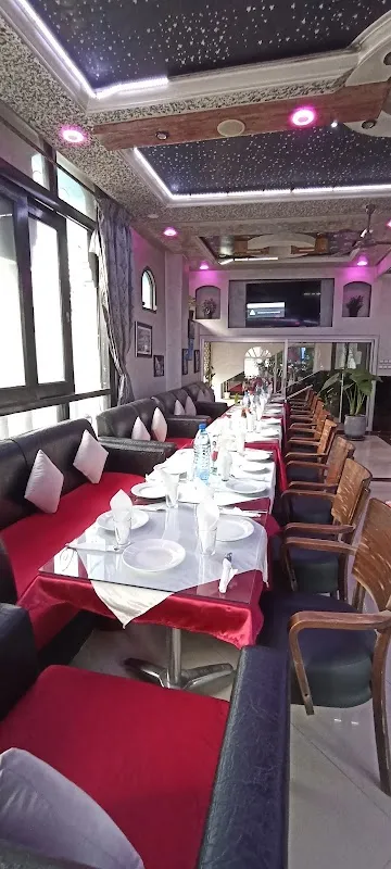 Twins Restaurant